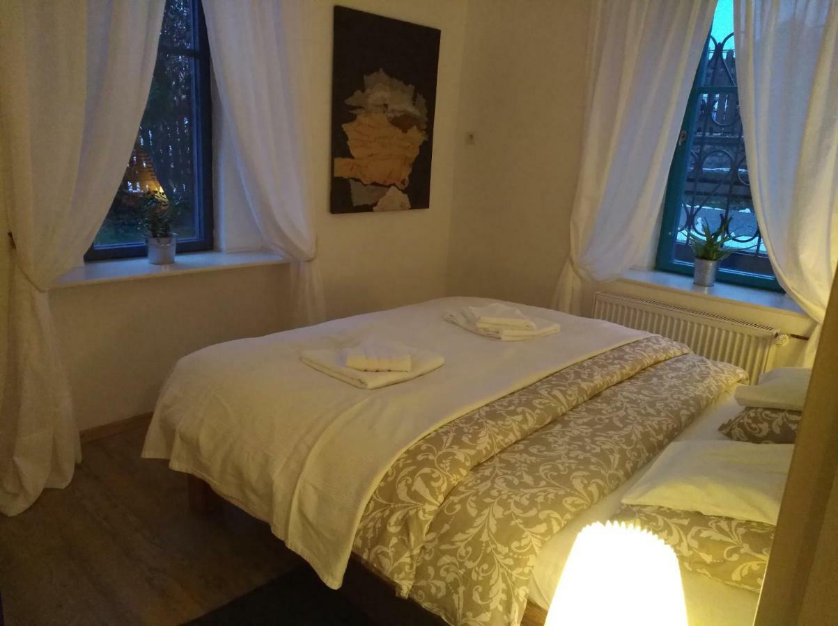 Apartmany Ruprechtov Hroznetin Eksteriør bilde